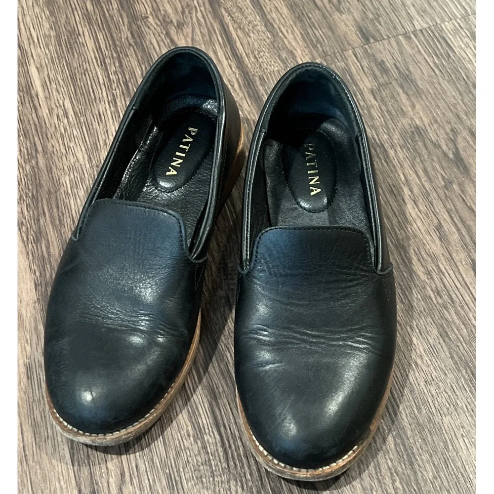 Patina by Portland Rounded Leather Loafer in Black Size 7.5